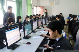 管理系圓滿舉辦第三期計算機高新技術(shù)培訓與考試，助力學子技能提升