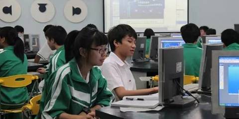 熱烈祝賀我校選手榮獲2017年全國職業(yè)院校技能大賽“計(jì)算機(jī)輔助設(shè)計(jì)(工業(yè)產(chǎn)品CAD)”項(xiàng)目三等獎